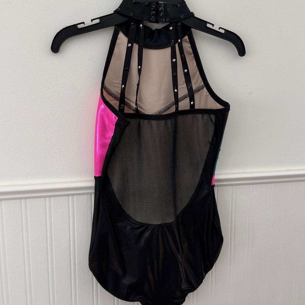 Dance Costume - Picture 3 of 11